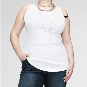 14/16 Universal Standard Tank White